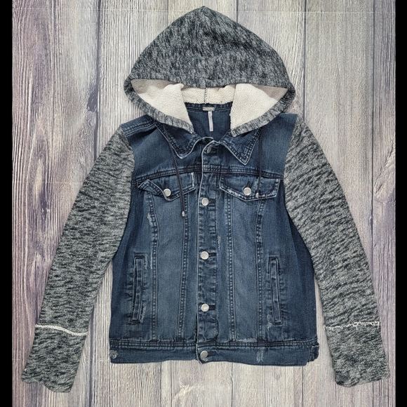 Free People Distressed Denim Jacket With Knit Sleeves and Hood - Picture 3 of 11